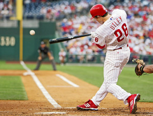 With his 7th-inning single Sunday, Chase Utley has come within 11 hits of the club's record for second baseman at 1,500. Photo credit - Philly.com 