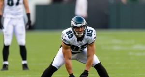 Eagles Release TE Casey