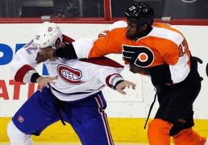 Wayne Simmonds is showing some real fight this season. Will it hep get Philly into the playoffs? Photo Credit: LFPress.com